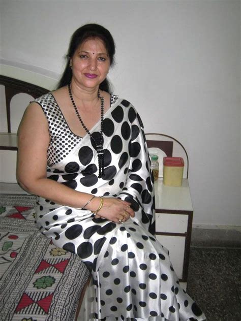 nude indian mom pics|Indian Mom